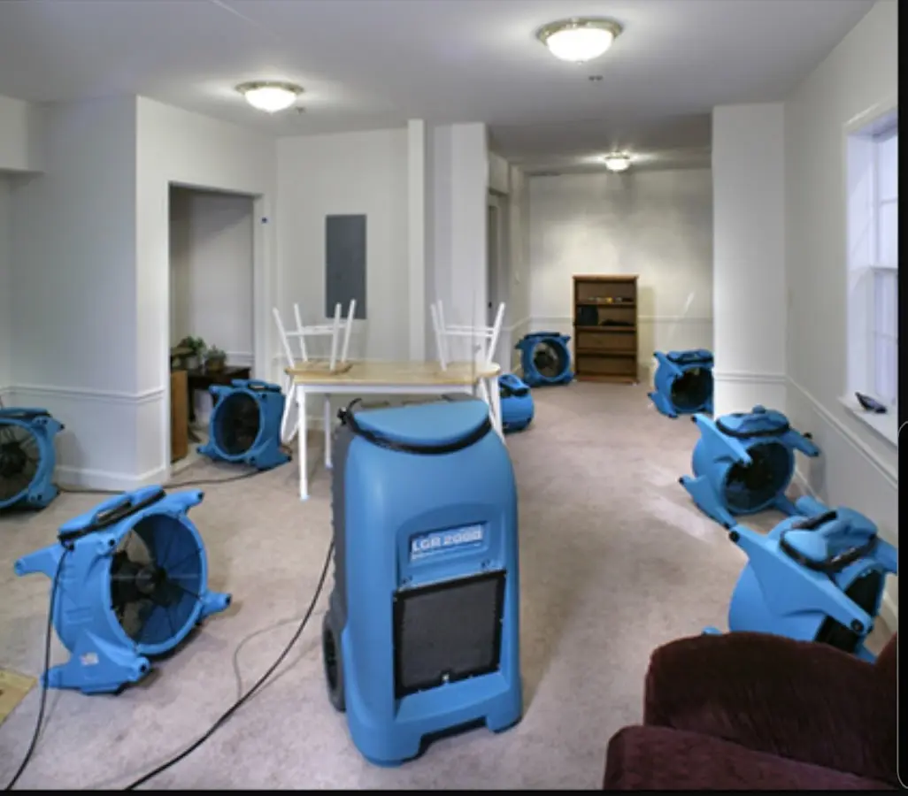 Air movers and dehumidifier setup for Water Extraction & Removal in Skiatook